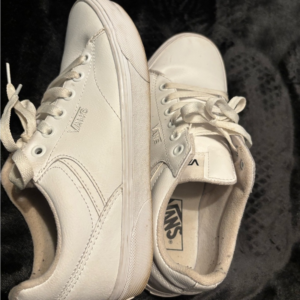 Vans White Lace-Up Sneakers (8-1/2)